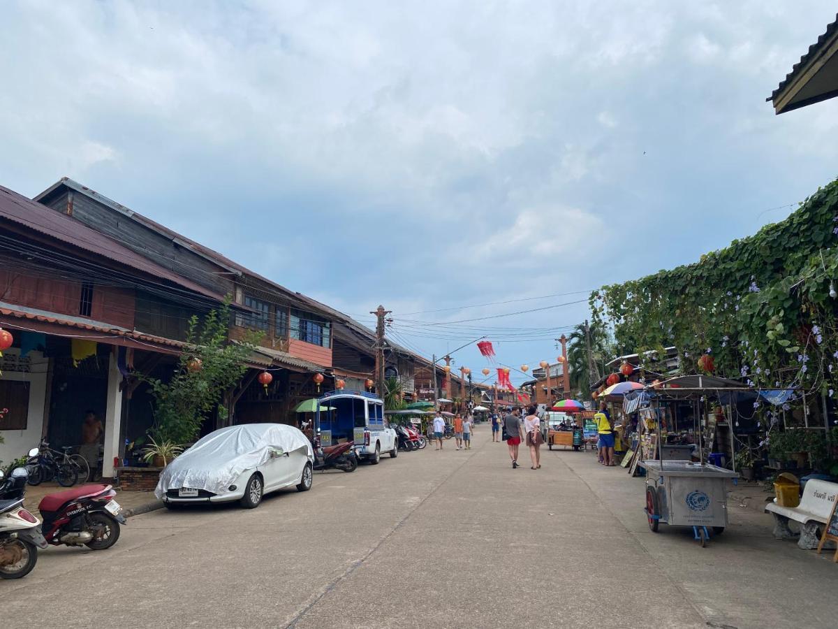 Malee Sirin Old Town Hotel Koh Lanta Exterior photo