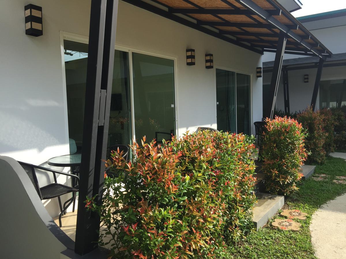 Malee Sirin Old Town Hotel Koh Lanta Exterior photo