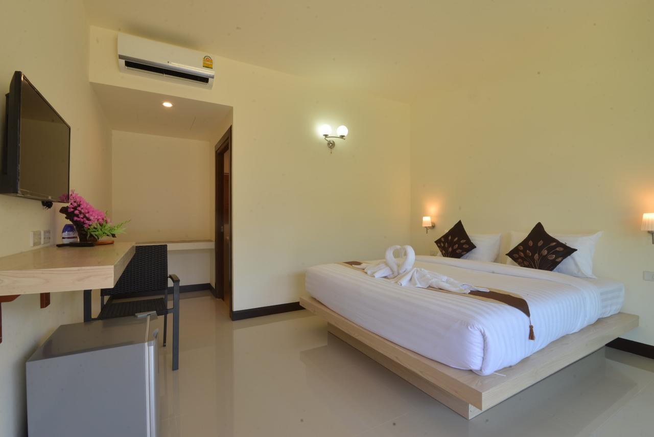 Malee Sirin Old Town Hotel Koh Lanta Exterior photo